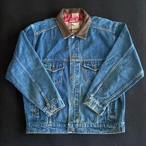 Vintage 1990's Marlboro Country Store Denim Jacket With Leather Collar Size L